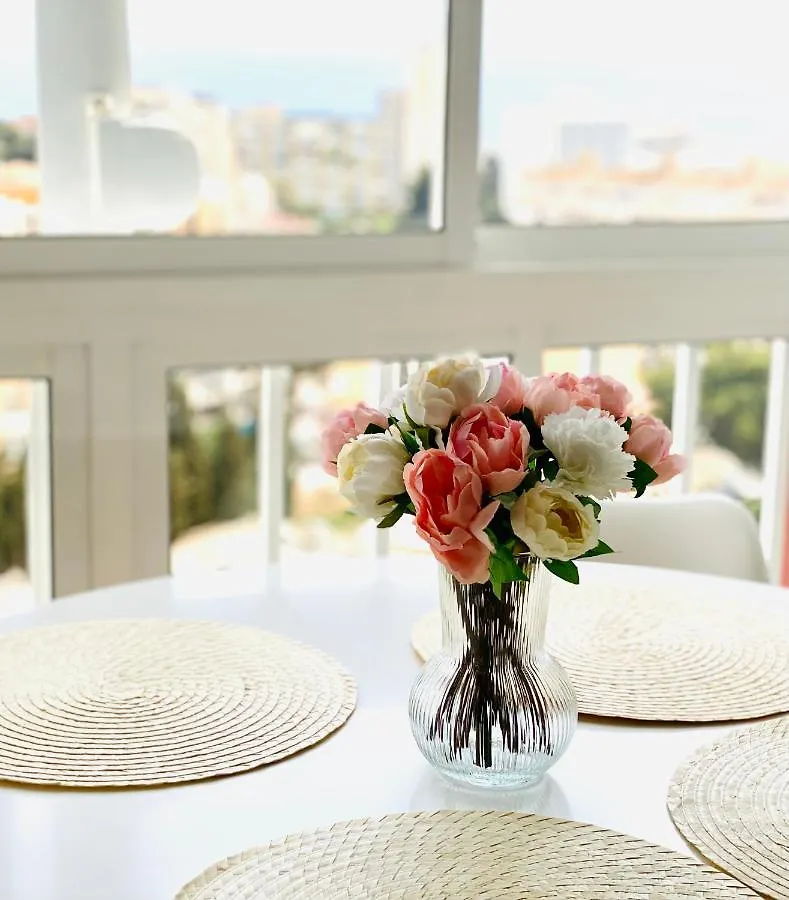 Iris Vistas Sea & Sun Benalmadena Apartment