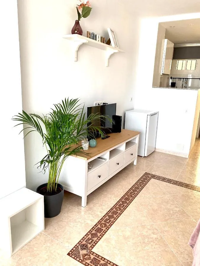 Iris Vistas Sea & Sun Benalmadena Apartment 0*,